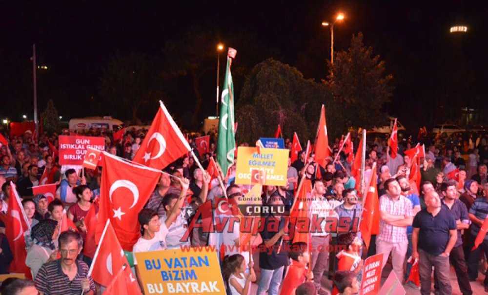 Tekirdağ Demokrasiye Sahip Çıkıyor