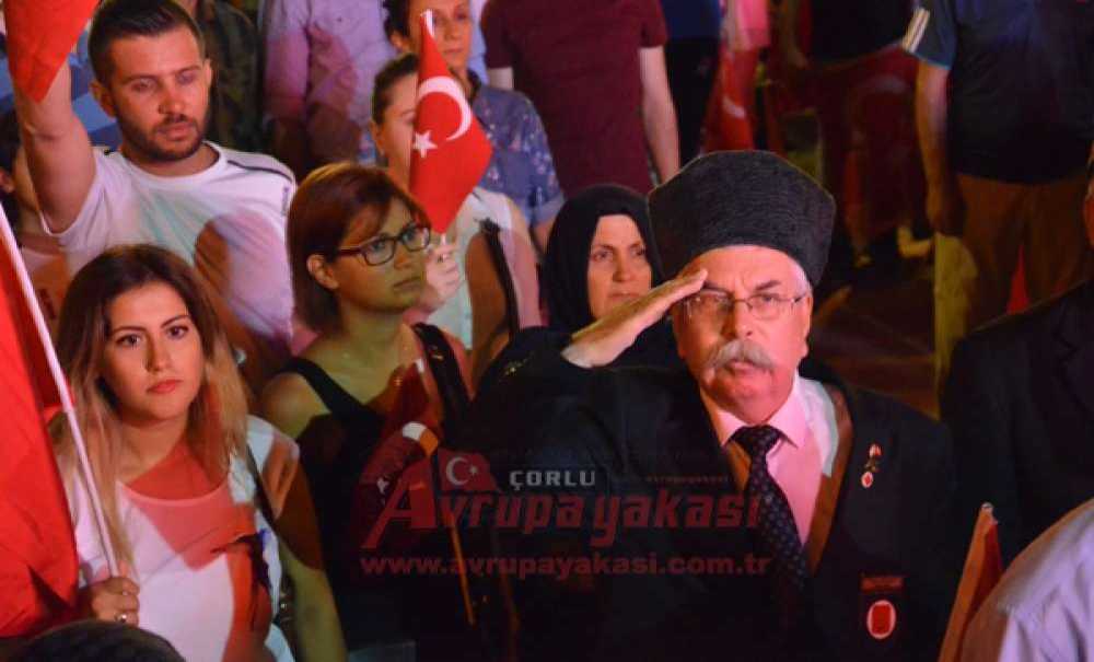 Tekirdağ Demokrasiye Sahip Çıkıyor