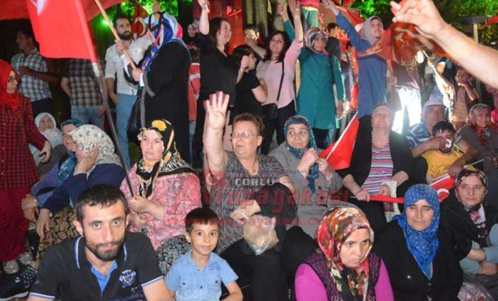 Demokrasi Nöbetinde 12. Gün