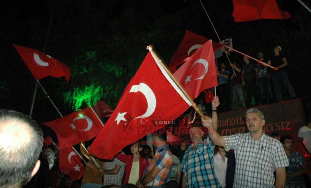 Demokrasi Nöbetinde 13. Gece