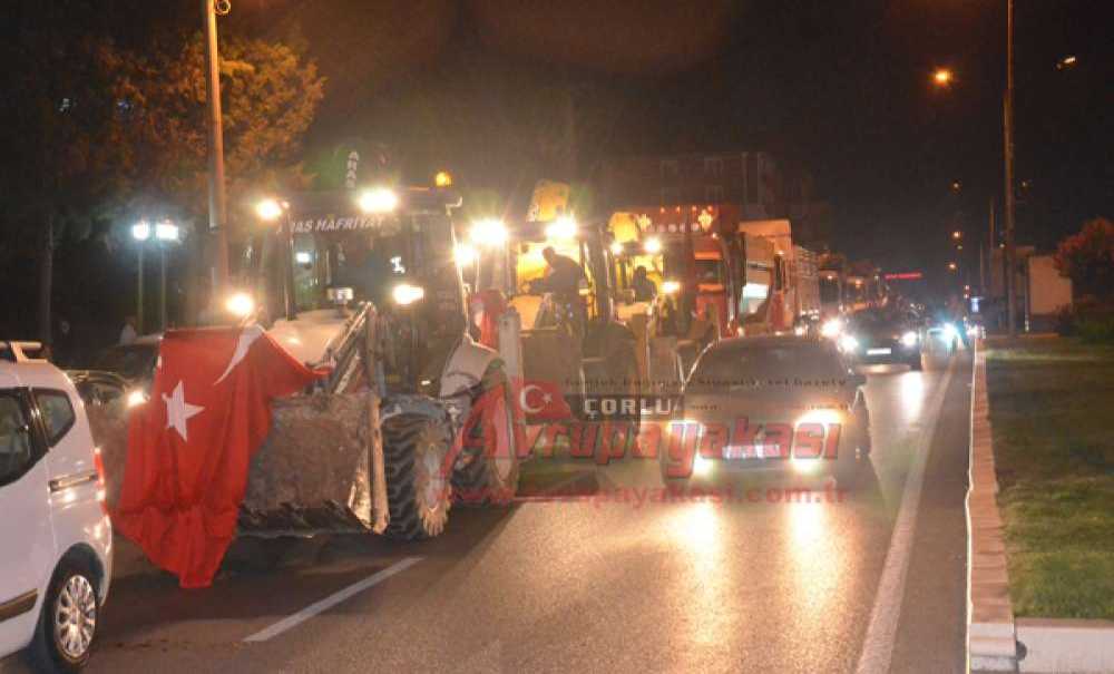 İş Makineleri Meydanlara İndi