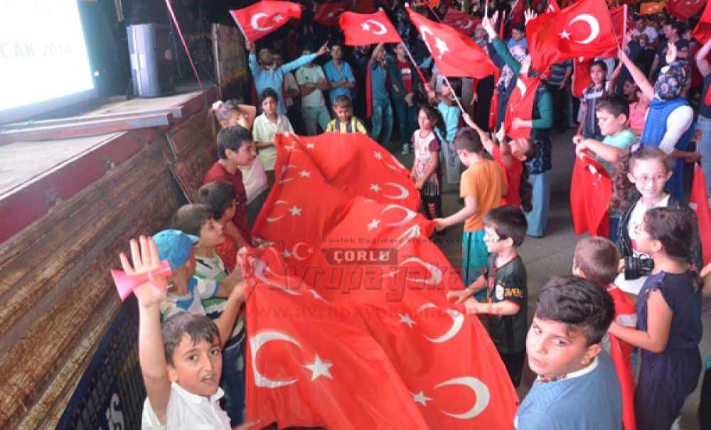 Demokrasi Nöbetinde 18. Gece