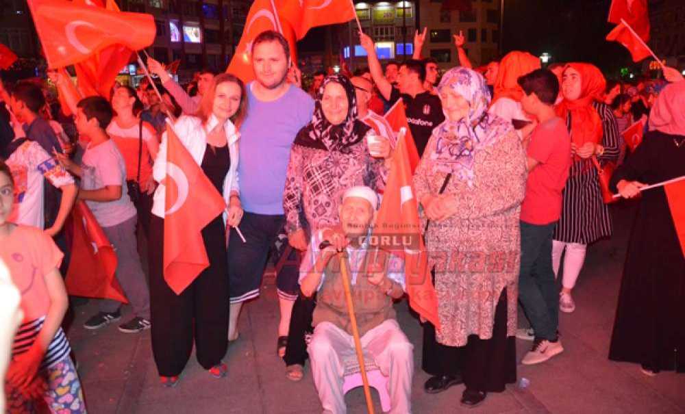 Demokrasi Nöbetinde 18. Gece