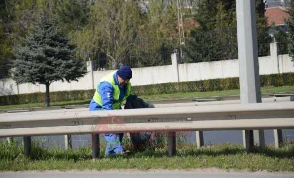 Çorlu Belediyesi Temizliyor