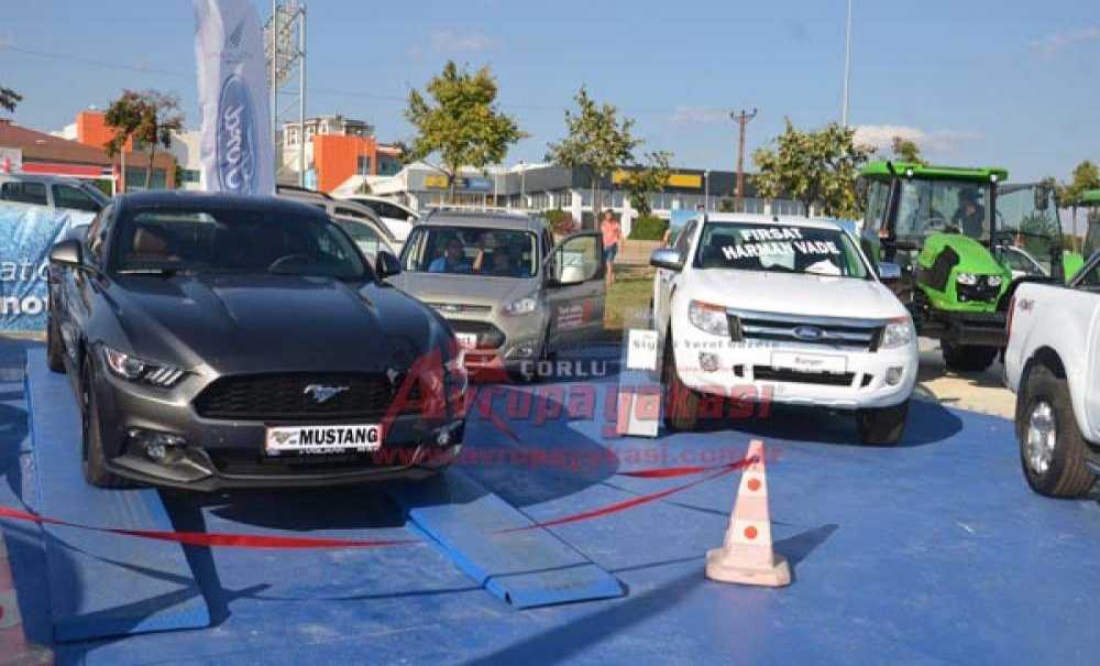 Ford Volkan Oto Tarım Fuarında Mustang'i Görücüye Çıkardı