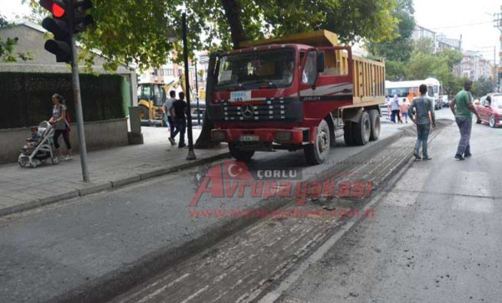 Şinasi Kurşun Caddesi'nde Altyapı Çalışmaları Başladı