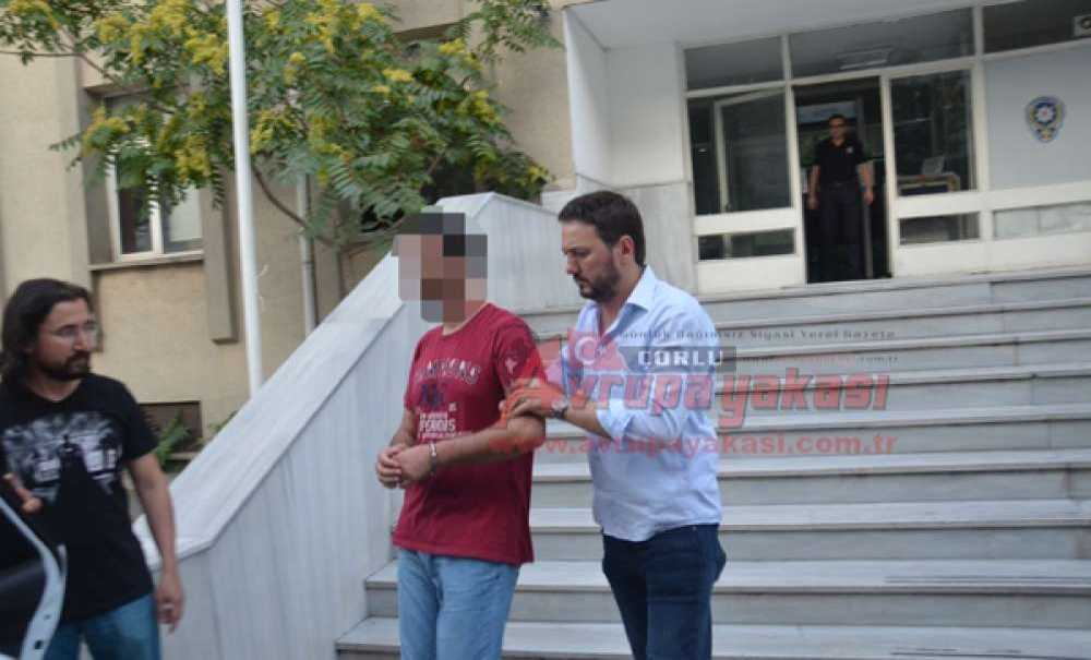 3 Öğretmen Tutuklandı