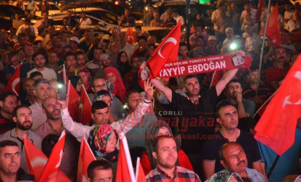 Çorlu'da Son Demokrasi Nöbeti