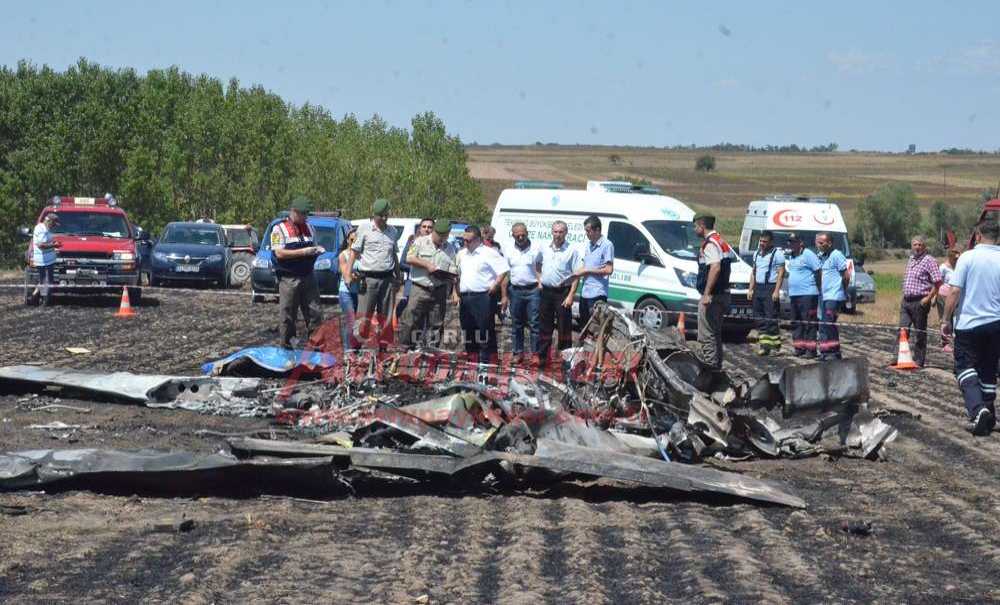 Uçak Kazası: 2 Ölü