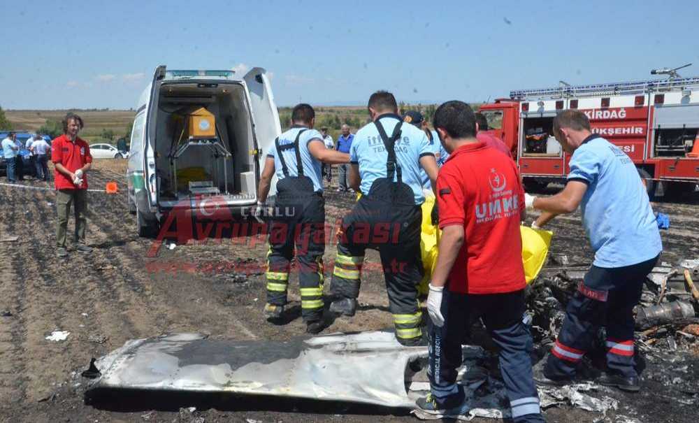 Uçak Kazası: 2 Ölü