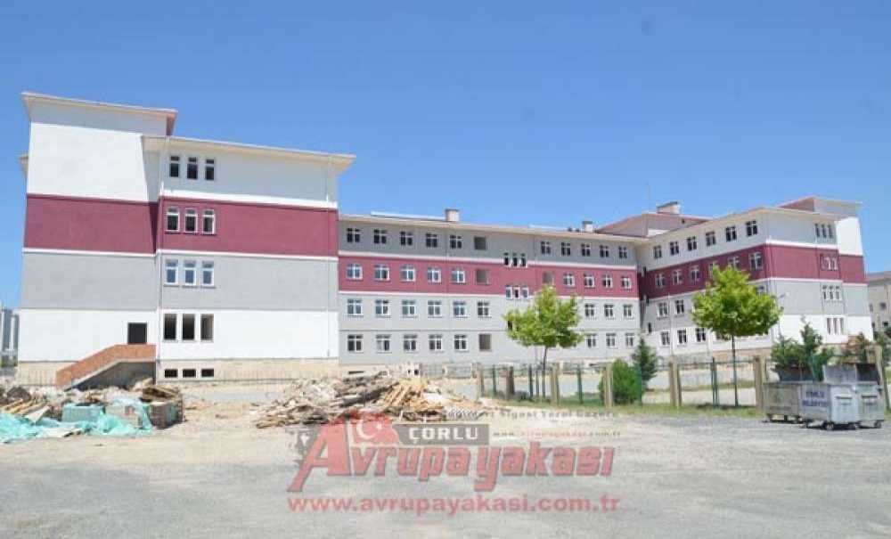 Endüstri Meslek Lisesi Binası Tamamlanıyor