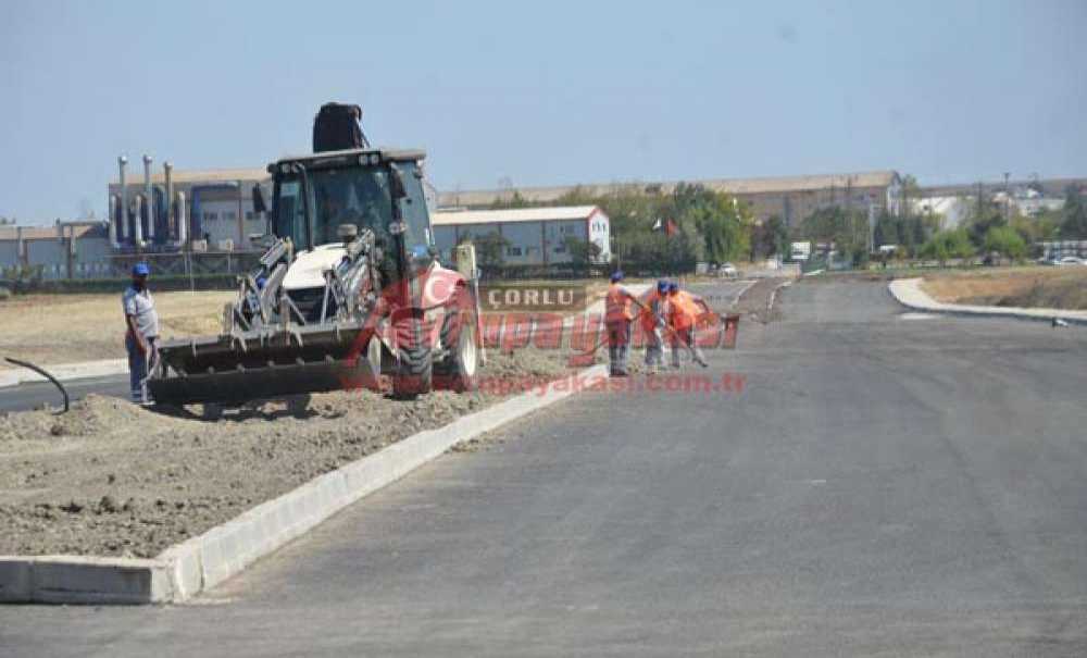 Bülent Ecevit Bulvarı'nın Son Etabı Da Asfaltlandı