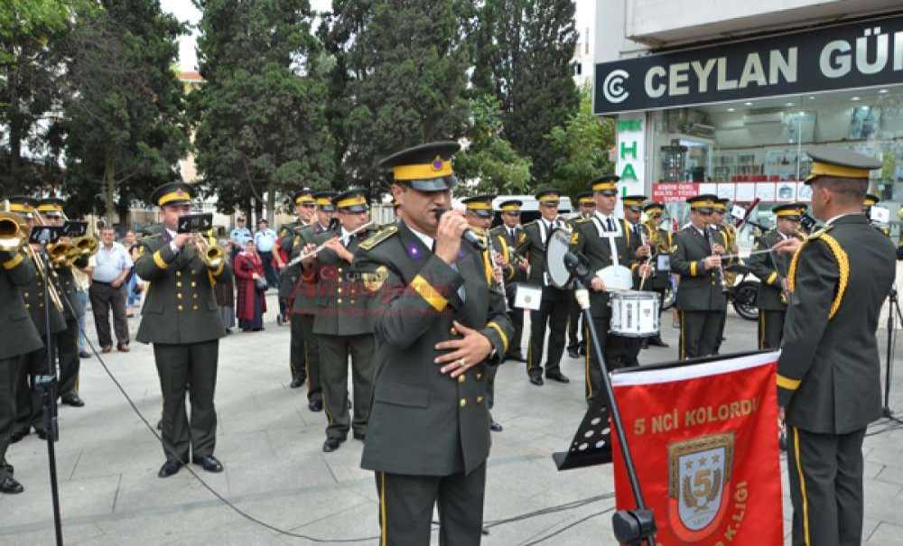 Askeri Bandodan 94. Yıl Konseri