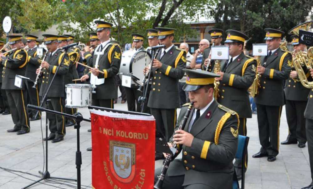 Askeri Bandodan 94. Yıl Konseri