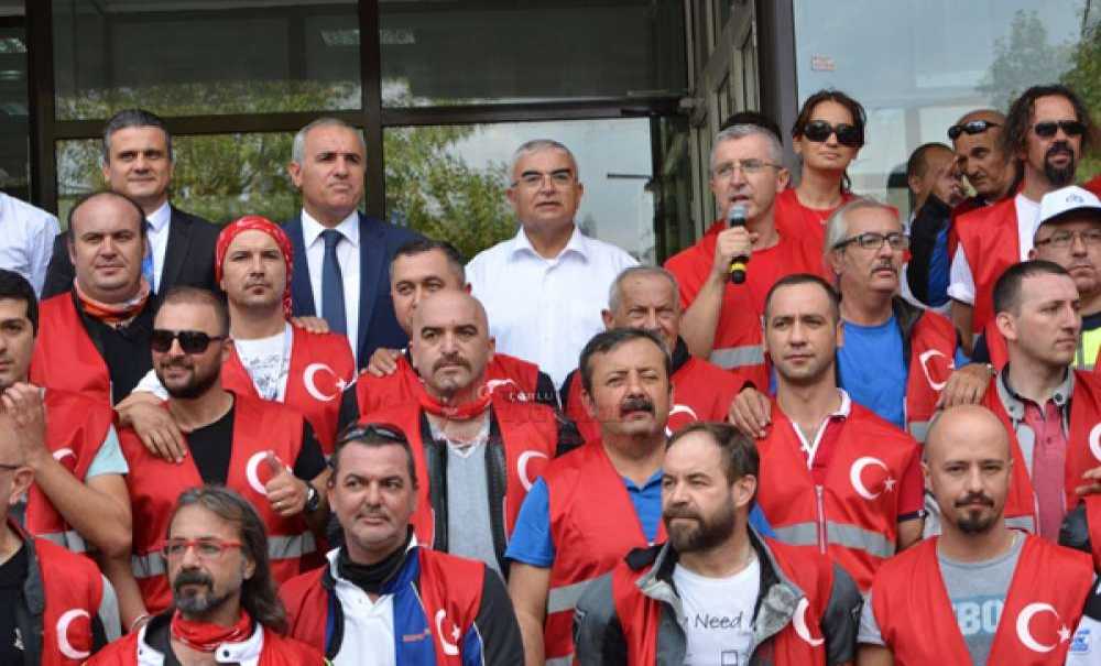 Çorlulu Motorculardan 30 Ağustos Sürüşü
