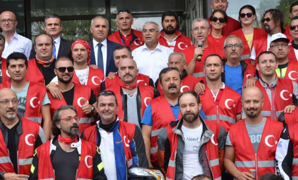 Çorlulu Motorculardan 30 Ağustos Sürüşü