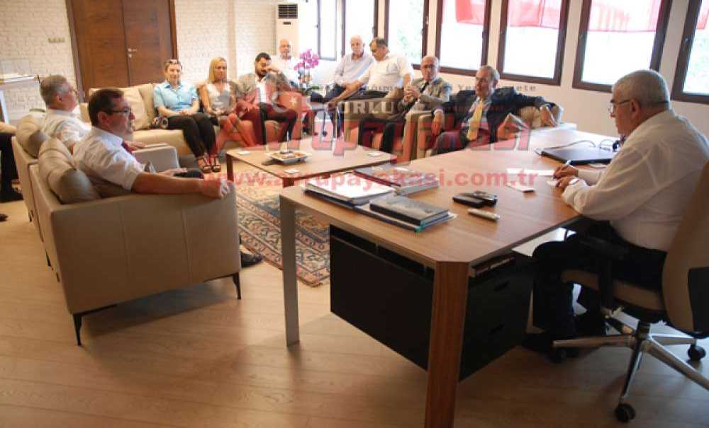 Chp'li Öztrak'tan Çorlu İlçe Örgütüne Ziyaret