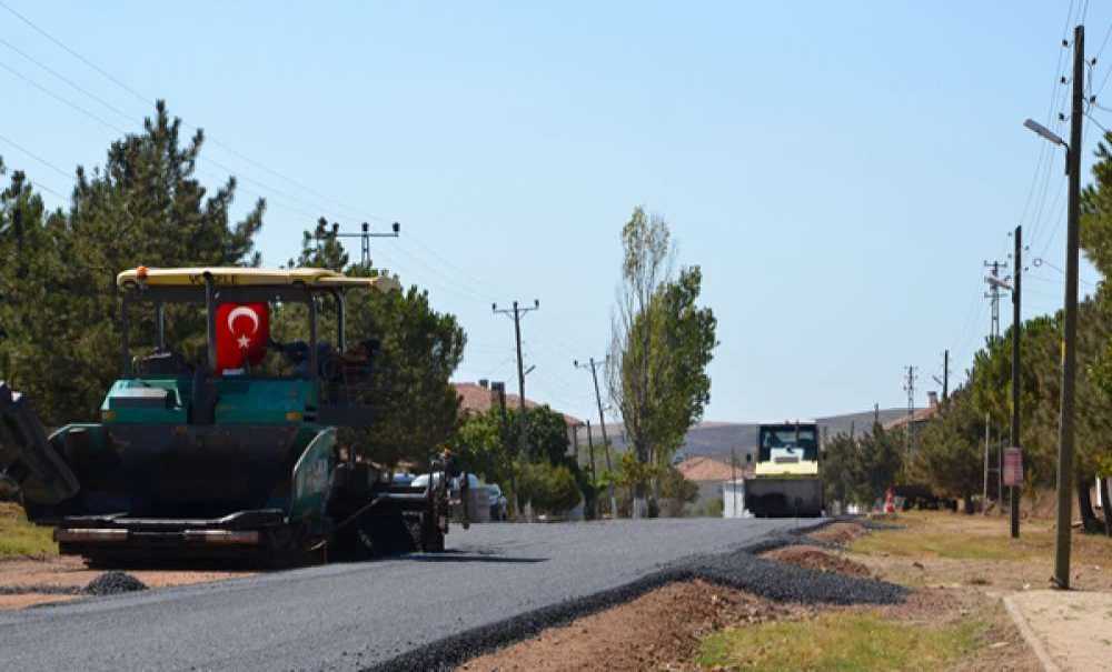 Çorlu Belediye Başkan Yardımcısı Ahmet Sarıkurt;“Çorlu'da 900 Cadde Ve Sokakta Asfaltlama Yapıldı”