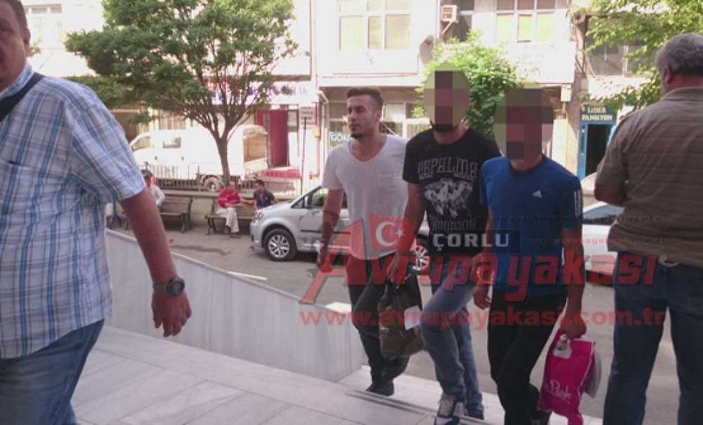 Terör Örgütü Üyesi Olduğu Iddiası Ile Gözaltına Alınan 3 Kişi Çorlu Adliyesi'ne Sevk Edildi
