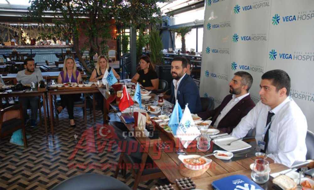 Vega Hospital Yöneticileri Basın Mensupları Ile Bir Araya Geldi