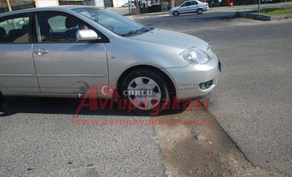 Kontrolsüz Kavşakta Kaza Riski Arttı