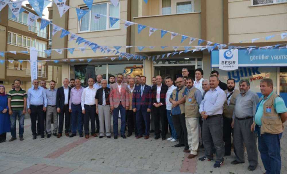 Beşir Derneği'nden Cerablus'daki Türkmenlere 26 Ton Un