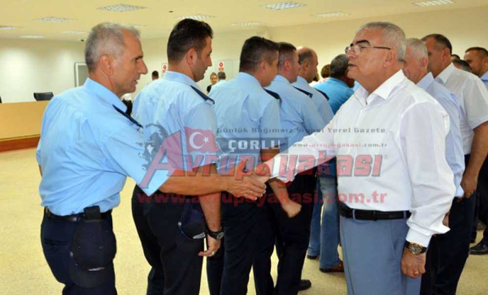 Belediye Personeli Bayramlaştı