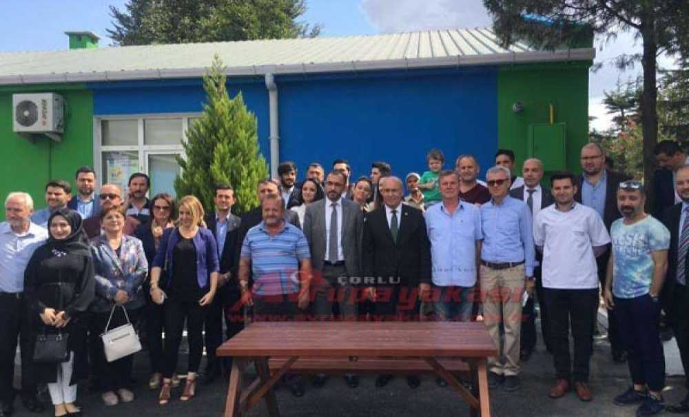 Ak Parti'de Bayramlaşma