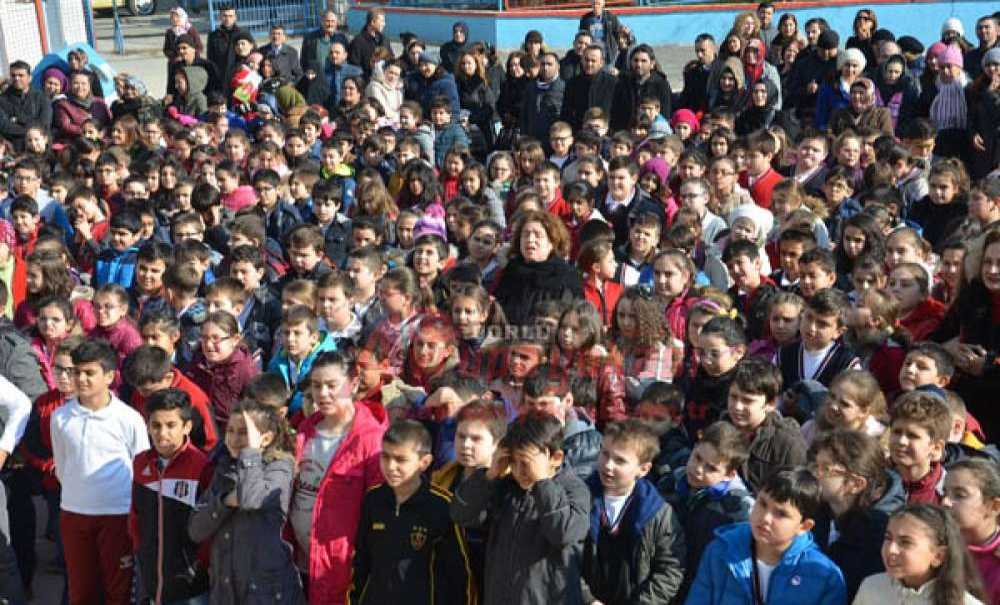 Çorlu'da 50 Bin Öğrenci Ders Başı Yapıyor