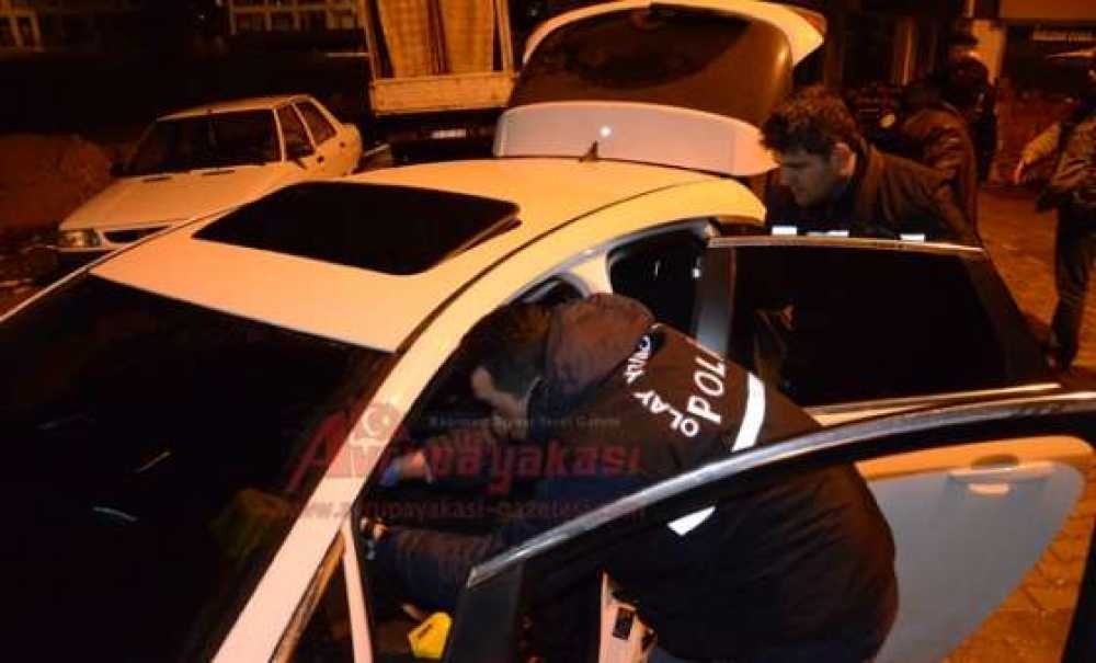 Çalıntı Otomobilde Uyuşturucu Hap