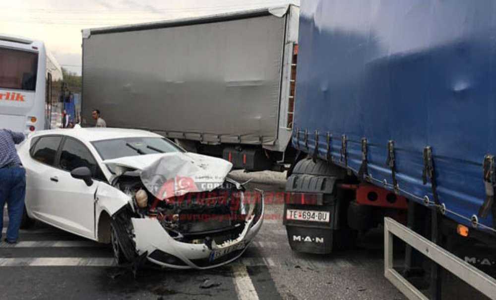 Velimeşe'de Kaza 3 Yaralı