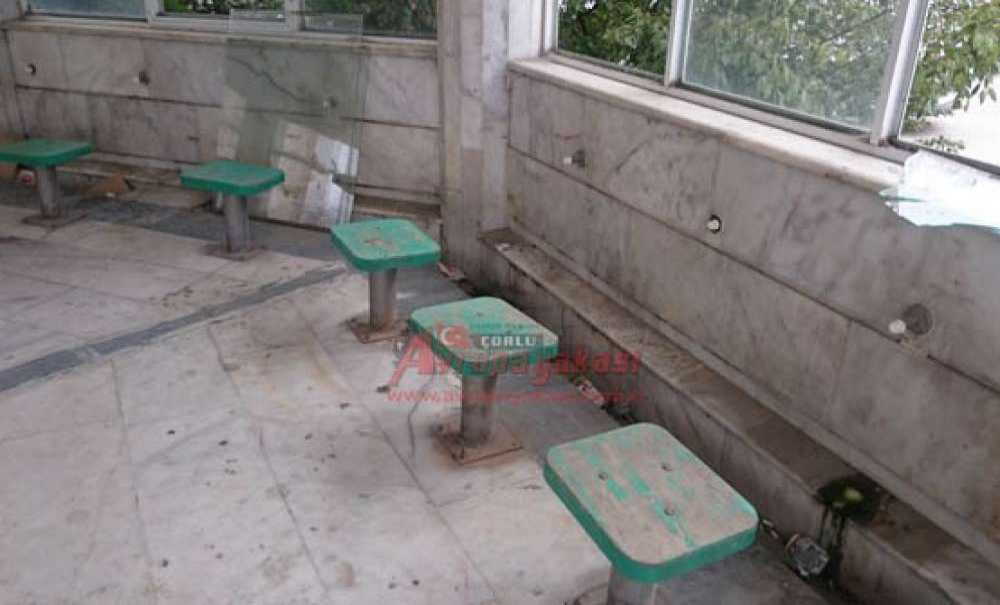 Büyükşehir Cemaati Mağdur Ediyor