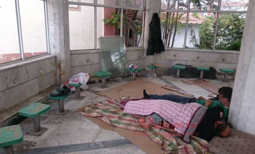 Büyükşehir Cemaati Mağdur Ediyor