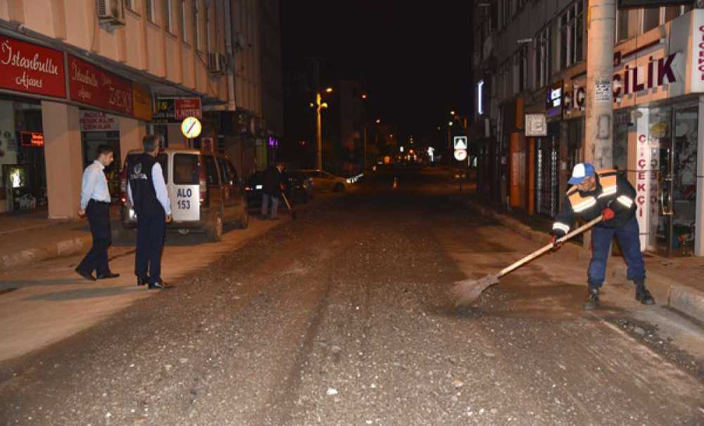 Kumyol Caddesi'ne Malzeme Serimi Yapıldı