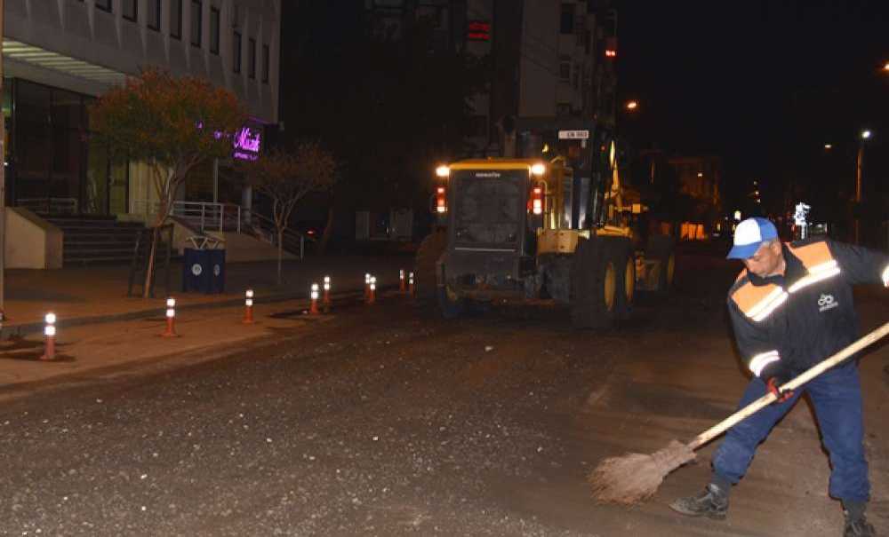 Kumyol Caddesi'ne Malzeme Serimi Yapıldı