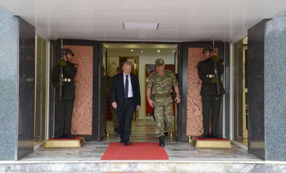 Vali Ceylan'dan Tümgeneral Şenol'a İdae- I Ziyaret