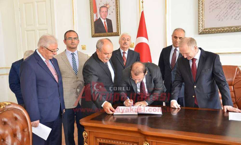 Çorlu'ya 15 Temmuz Şehitler İlkokulu Yapılacak