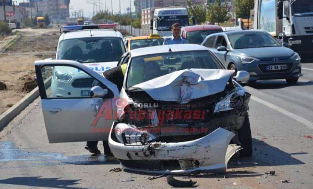 Çorlu'da Aynı Anda 3 Kaza: 5 Yaralı