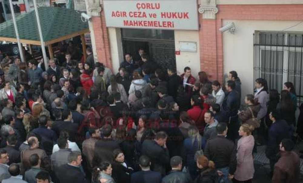 Çorlu Adliyesine Alınacak Zabıt Katipleri İçin Sınav Yapıldı