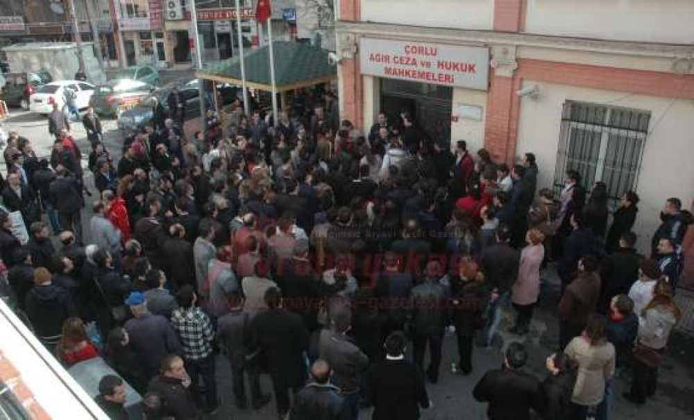 Çorlu Adliyesine Alınacak Zabıt Katipleri İçin Sınav Yapıldı