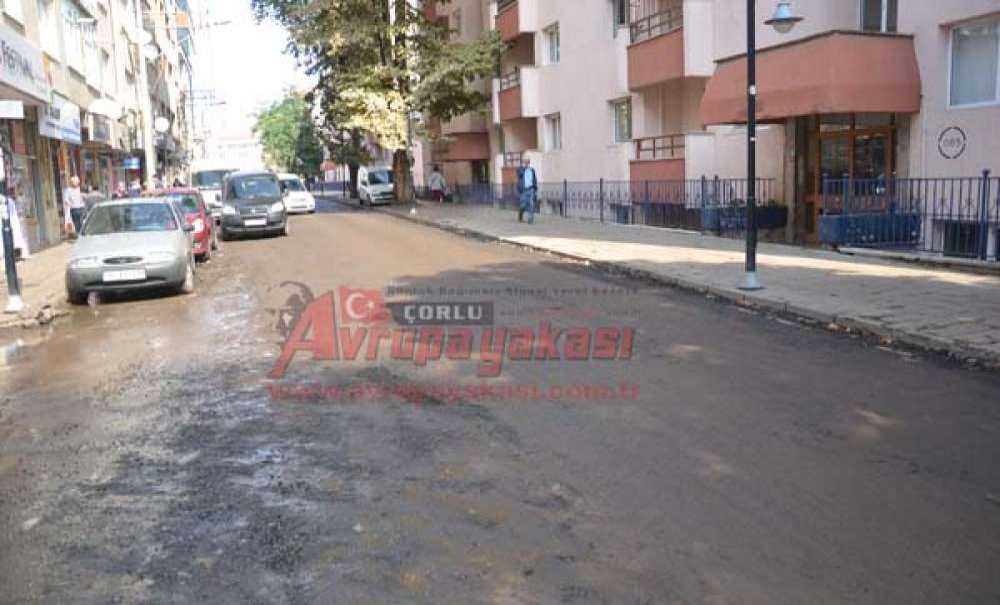 Şinasi Kurşun Caddesi Düzeltildi