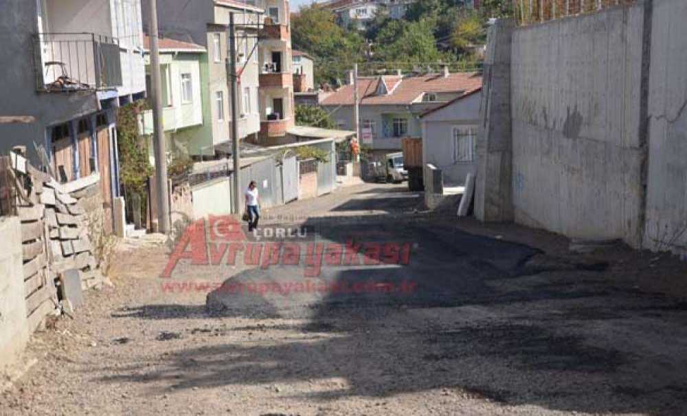 Dere Sokaklar Asfaltlanıyor