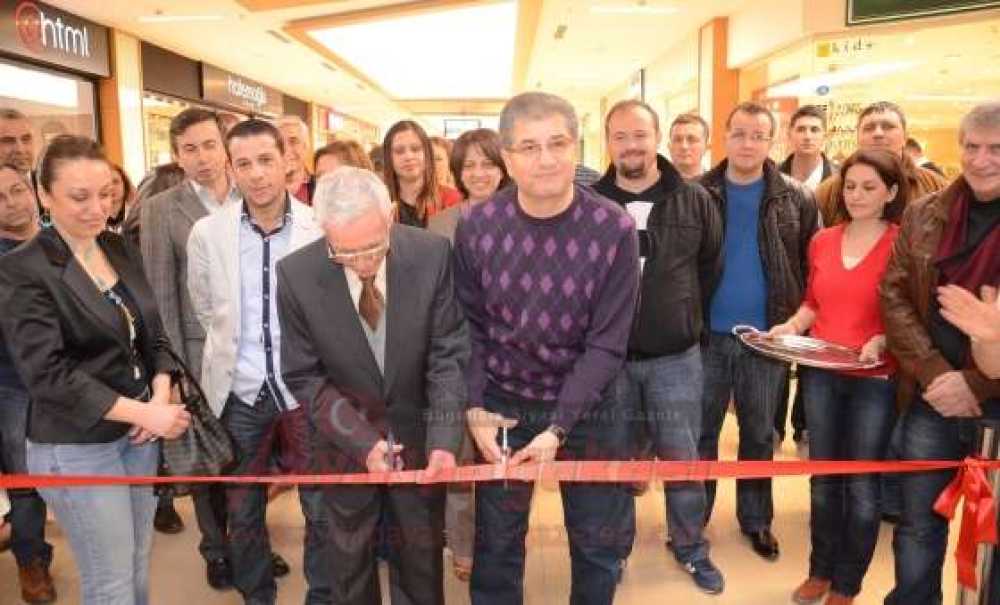 Muhabirin Objektifinden Yansıyanlar Fotoğraf Sergisi Açıldı