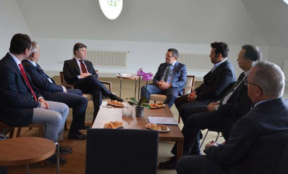 Çorlu Tso Heyeti Hollanda'da Havacılık Fuarına Katıldı