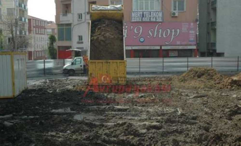 Katlı Otopark Yapımına Başlandı