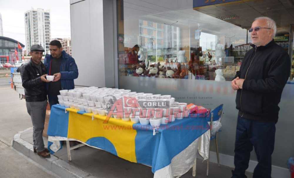 Sanayi Sitesinden Sürücülere Aşure İkramı