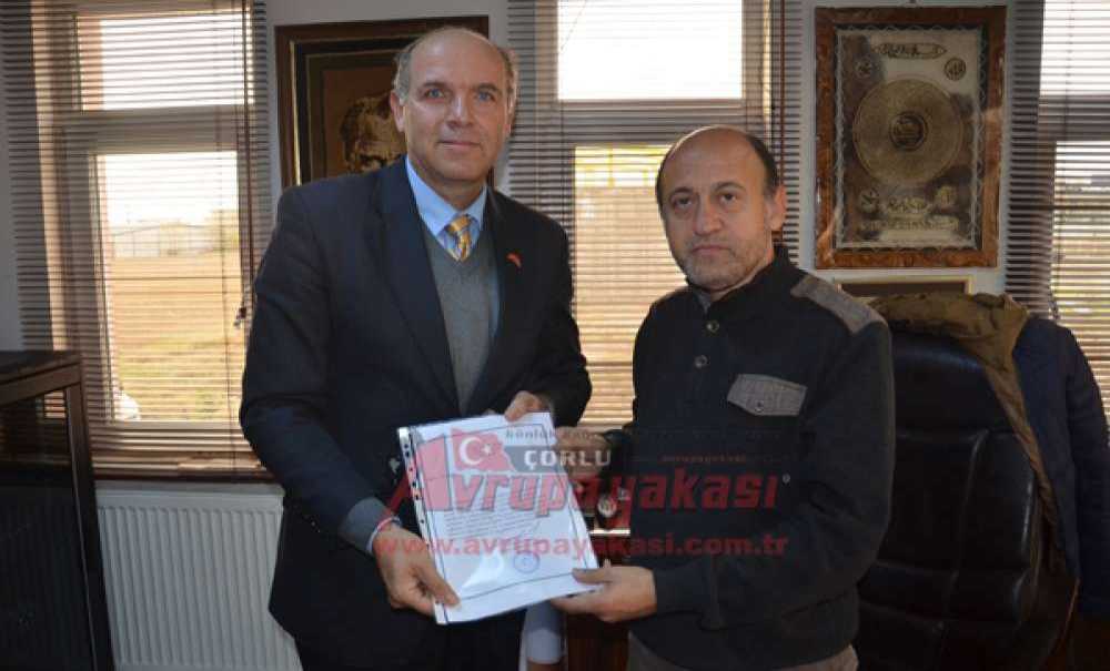 Alipaşa Mahalle Muhtarı Tezyürek'ten Gazetemize Ziyaret