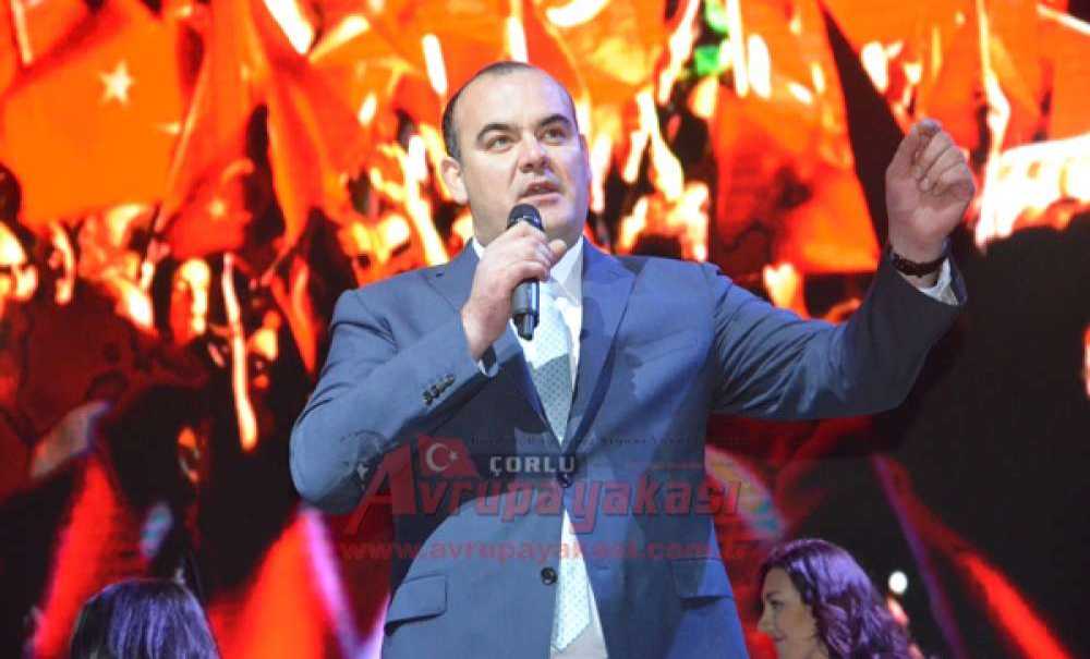 Çorlu Cumhuriyet Coşkusunu Aydilge Ile Yaşadı