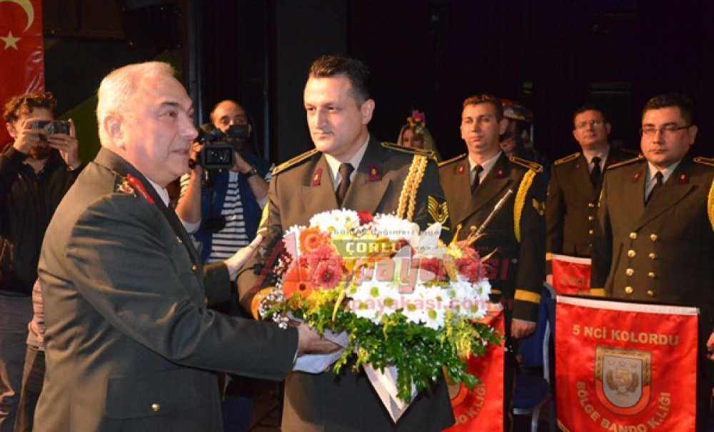 Askeri Bando Mest Etti