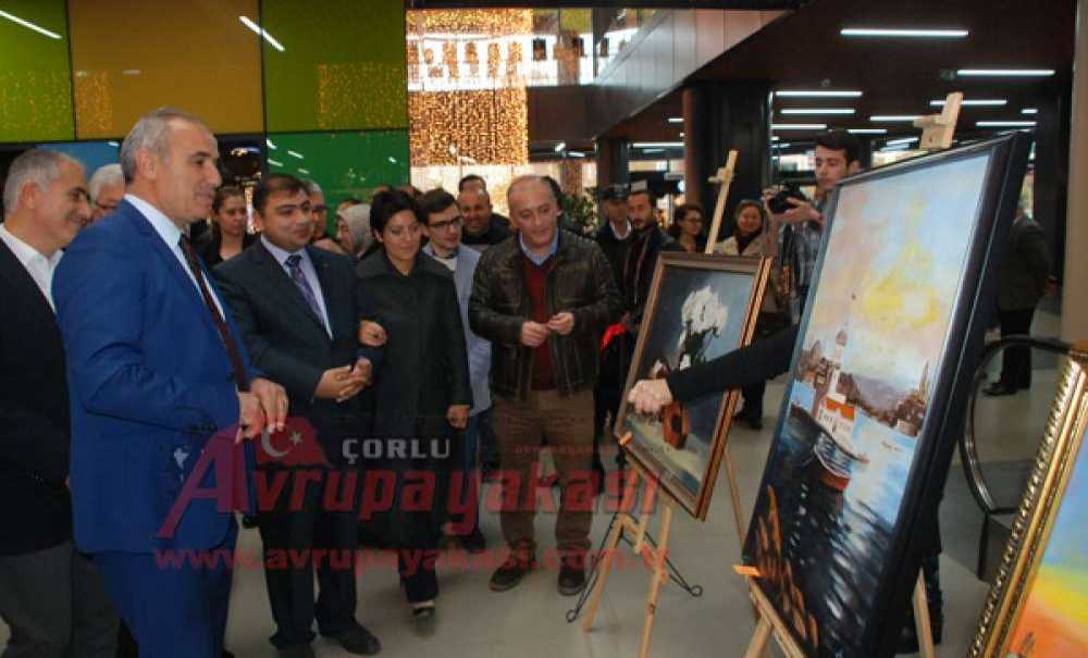 Ressam Seyhan Umay Yıldırım İlk Kişisel Sergisini Açtı